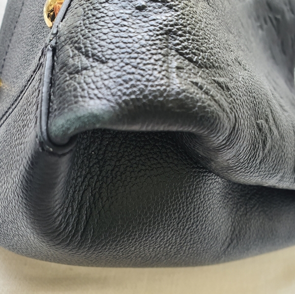 Louis Vuitton Surene MM Empriente Noir - Picture 7 of 17